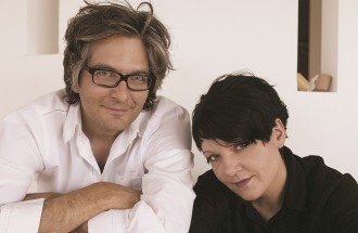 V-Mag Trippen - Designerschuhe in Mitte - Foto Juergen Holzenleuchter