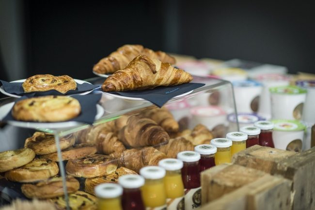 V-Mag - Porsche Zentrum Berlin Macan Catering - Foto Ulf Bueschleb