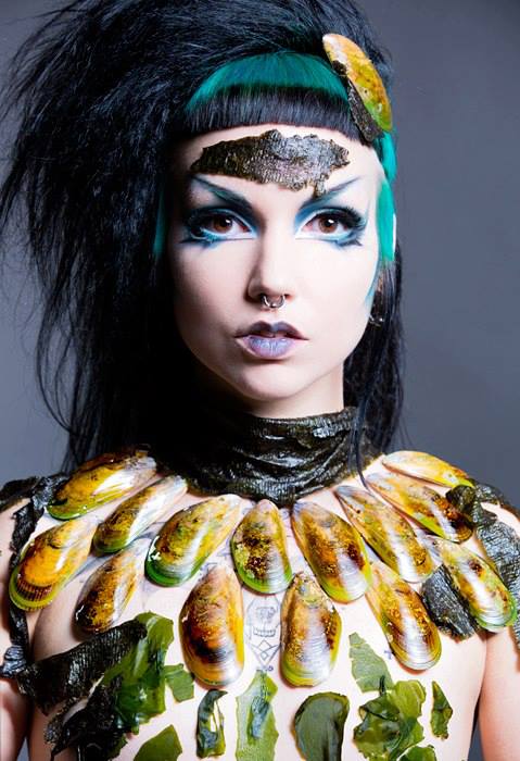 EVILYN FRANTIC For Delicatessen_book by Conny Fornback MUA & shell application Evilyn Frantic