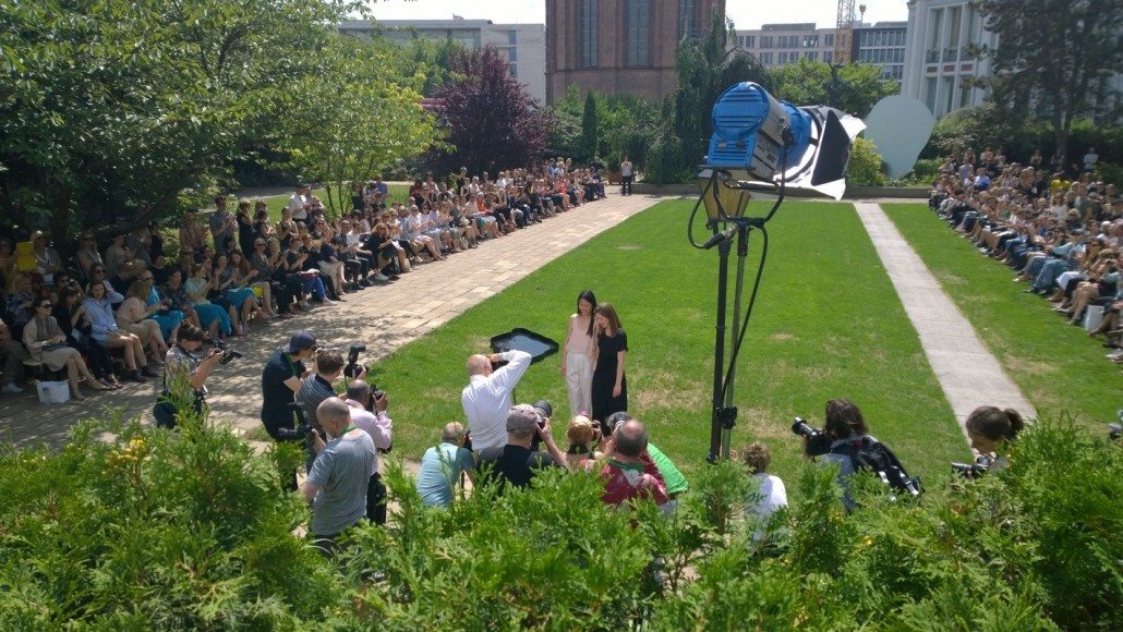 V-Mag - Perret Schaad SS2015 Mercedes Benz Fashion Week Berlin -7- (c)Stephanie Schneider