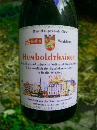 V-Mag - Hauptstadtsekt aus dem Humboldthain - Flasche - Foto S. Schneider