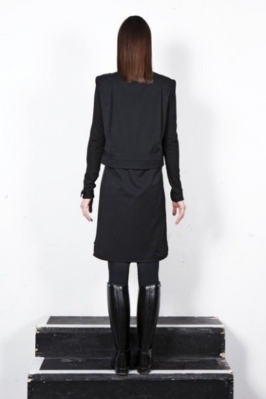 V-Mag Happy by Design esther perbandt AW 2014_15 Foto Birgit Kaulfuss