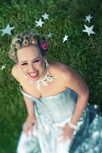 V-Mag - Gin Palace Cabaret Champagne Sparkles - Foto Sarah Stein