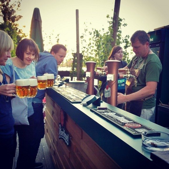 V-Mag - Pilsner Urquell 2 Juni 2015 - Verfuehrer Das Beste aus Berlin