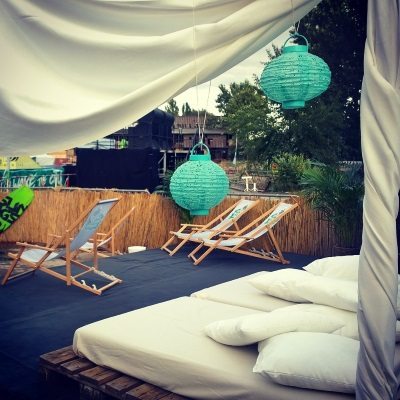 V-Mag - Wake the City - Wakeboarding im RAW Tempel Friedrichshain - Chill Out