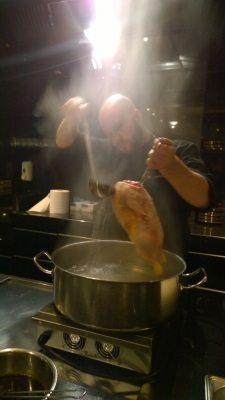 Verfuehrer - Das Beste aus Berlin - SRA BUA by Tim Raue - Daniel Lengsfeld - Kantonesische Ente 3