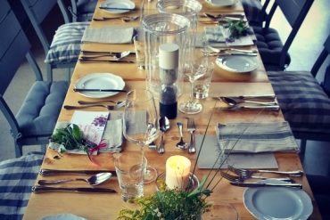 verführer-das-beste-aus-berlin-landgut-schönwalde-gedeckter-tisch